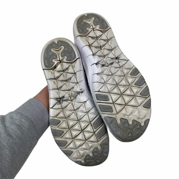 NIKE Flyknit 2 Marathon Runners - Picture 5 of 6